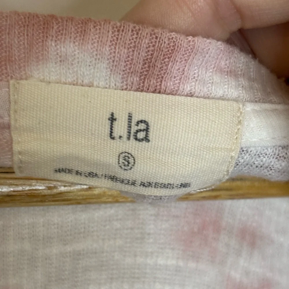 ANTHROPOLOGIE T.La PINK TIE DYE V-NECK JILL BABYDOLL PEPLUM TOP